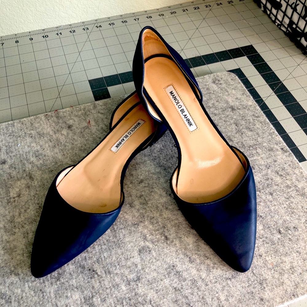 Manolo Blahnik Flats Size 40 9 Navy Leather